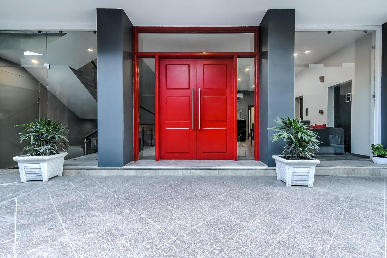 古尔冈 Oyo Townhouse 044 Sector 14 Gurugram酒店 外观 照片