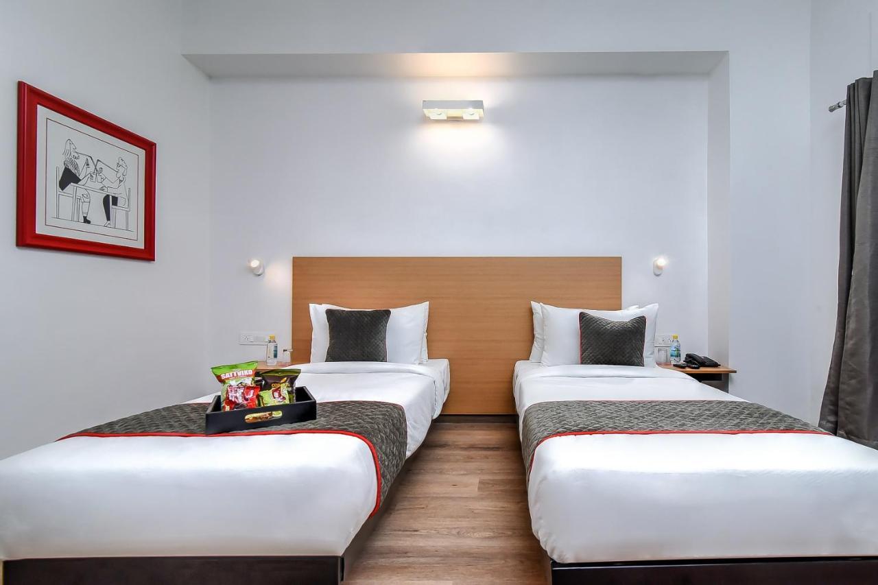 古尔冈 Oyo Townhouse 044 Sector 14 Gurugram酒店 外观 照片